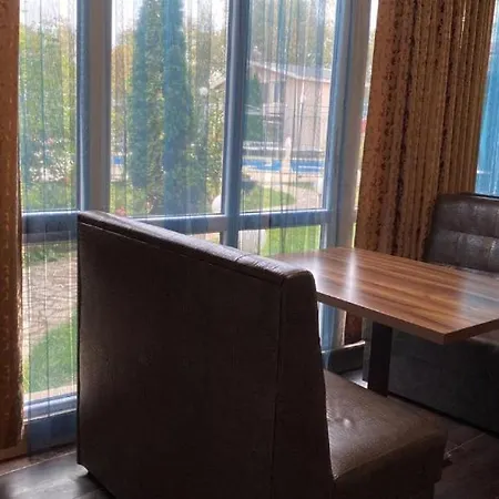 公寓 Devora 1 & Bar & Restaurant 瓦爾納