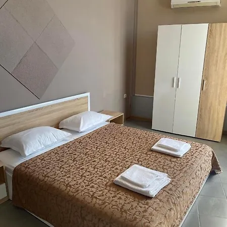 Devora 1 & Bar & Restaurant 公寓 *