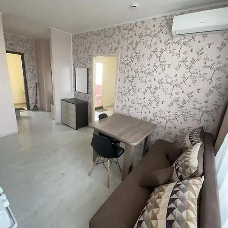 Devora 1 & Bar & Restaurant 公寓 瓦爾納