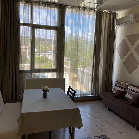 Devora 1 & Bar & Restaurant Apartmán Varna