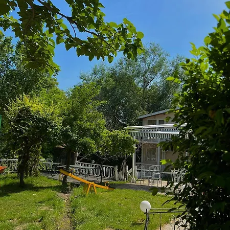 Apartmán Devora 1 & Bar & Restaurant