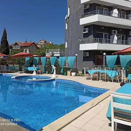 Lägenhet Devora 1 & Bar & Restaurant Varna