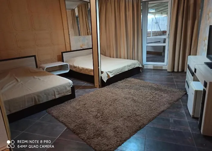 Апартаменты Devora 1 & Bar & Restaurant