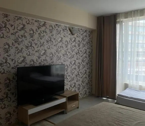 Devora 1 & Bar & Restaurant Апартаменты Варна