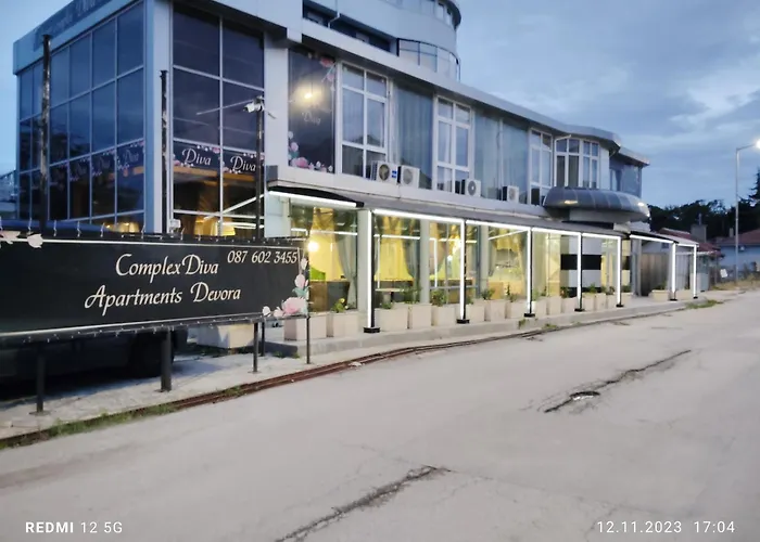 Devora 1 & Bar & Restaurant Апартаменты Варна