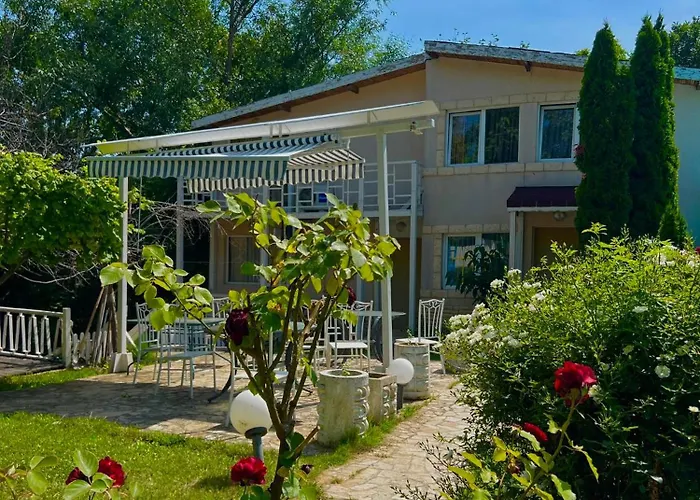 Devora 1 & Bar & Restaurant